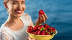 草莓的功效,草莓的营养价值,草莓牛奶汁,草莓牛奶种子