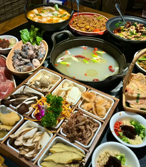 从餐桌变化看行业走向：今年冬天的火锅关键词是“鲜”字？